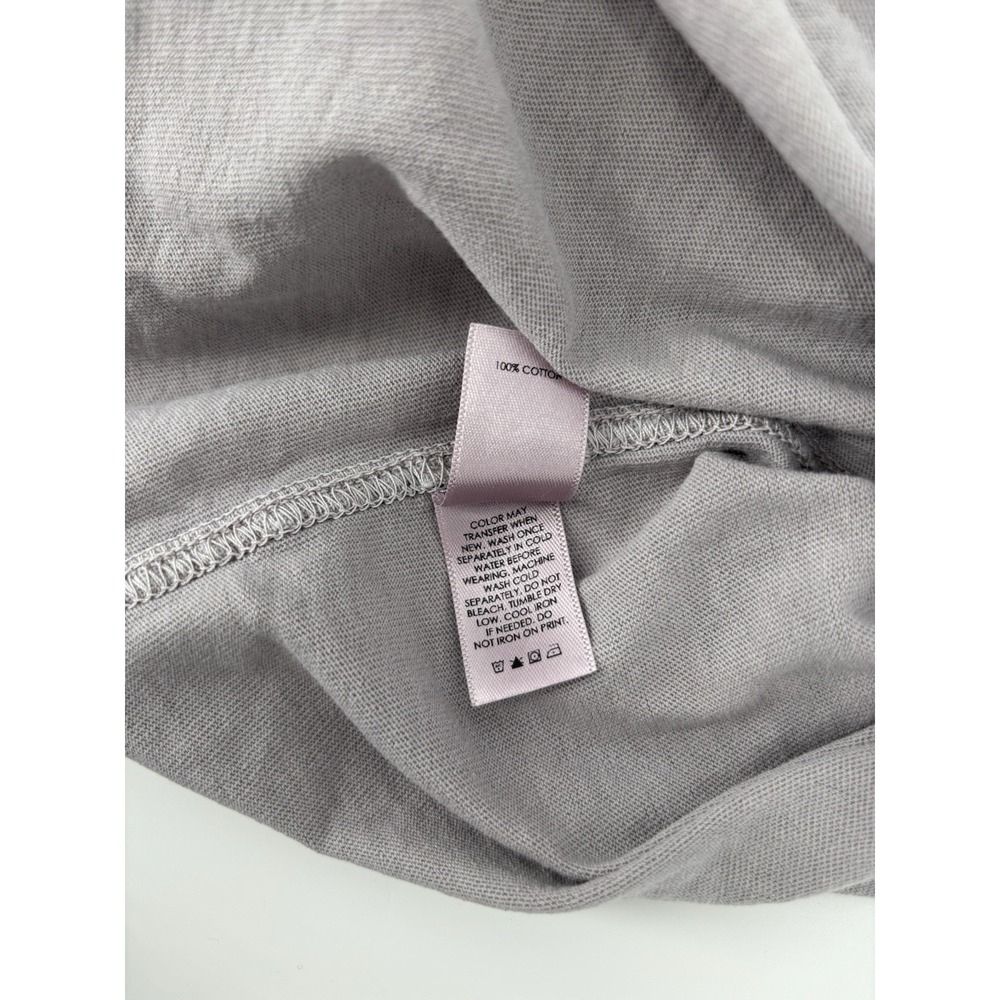 NWT Unsubscribed Distressed V Neck T Shirt Sz M Quiet Luxury Momcore Preppy - Picture 4 of 9
